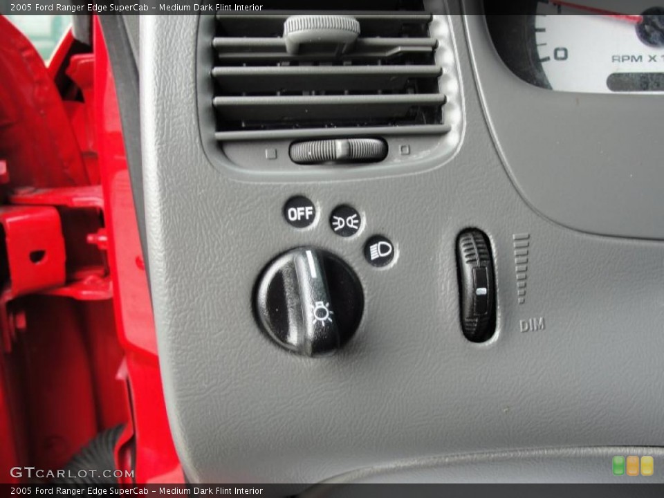 Medium Dark Flint Interior Controls for the 2005 Ford Ranger Edge SuperCab #42131223