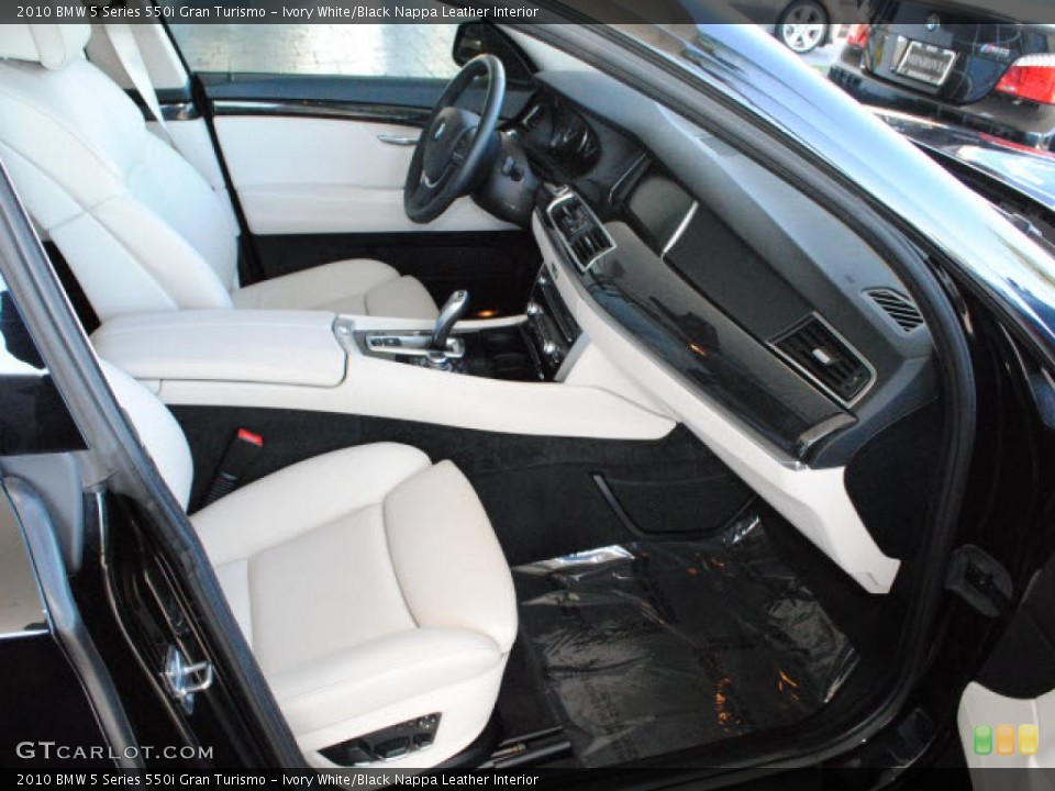 Ivory White/Black Nappa Leather Interior Photo for the 2010 BMW 5 Series 550i Gran Turismo #42131891