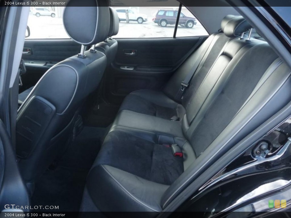 Black Interior Photo for the 2004 Lexus IS 300 #42143116