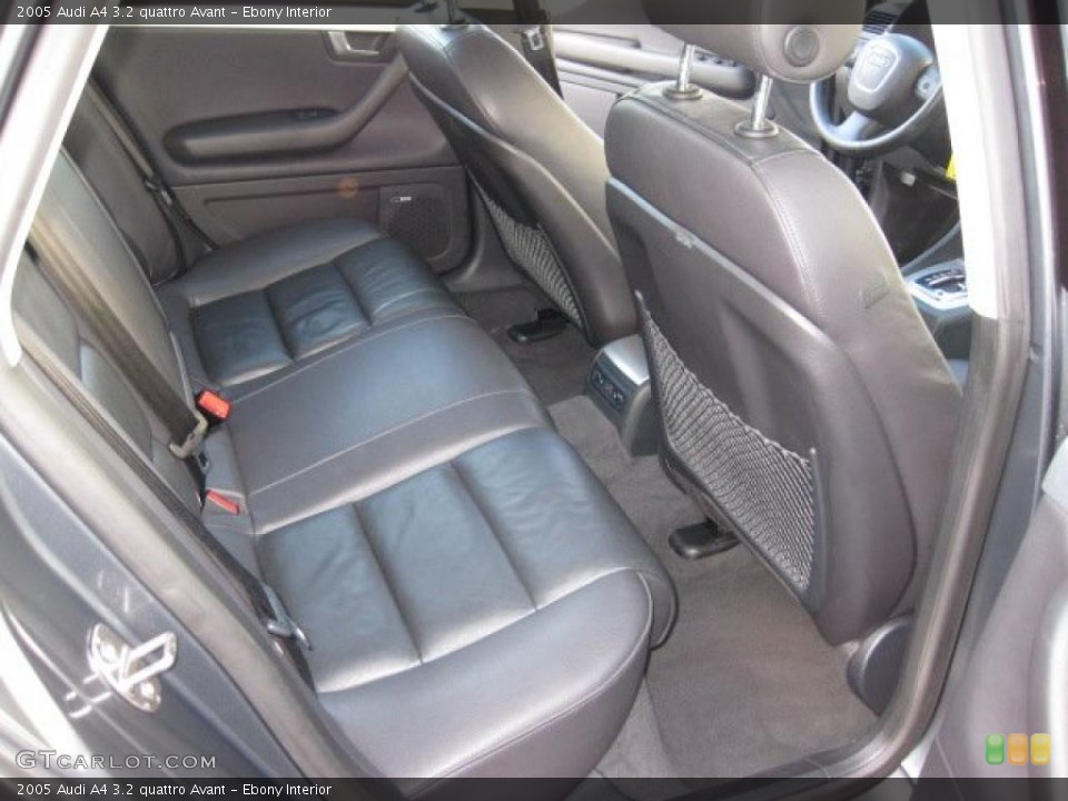 Ebony Interior Photo for the 2005 Audi A4 3.2 quattro Avant #42145764