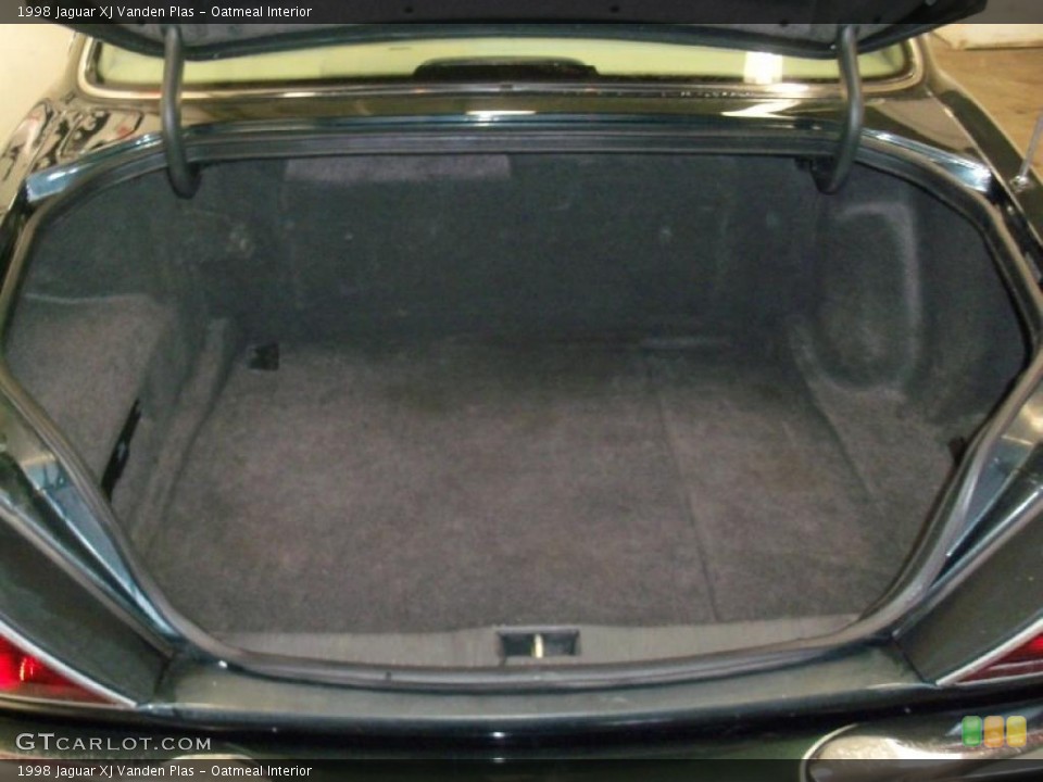 Oatmeal Interior Trunk for the 1998 Jaguar XJ Vanden Plas #42147364
