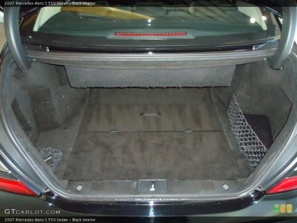Black Interior Trunk for the 2007 Mercedes-Benz S 550 Sedan #42150520
