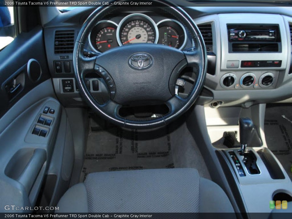 Graphite Gray Interior Photo for the 2006 Toyota Tacoma V6 PreRunner TRD Sport Double Cab #42152240