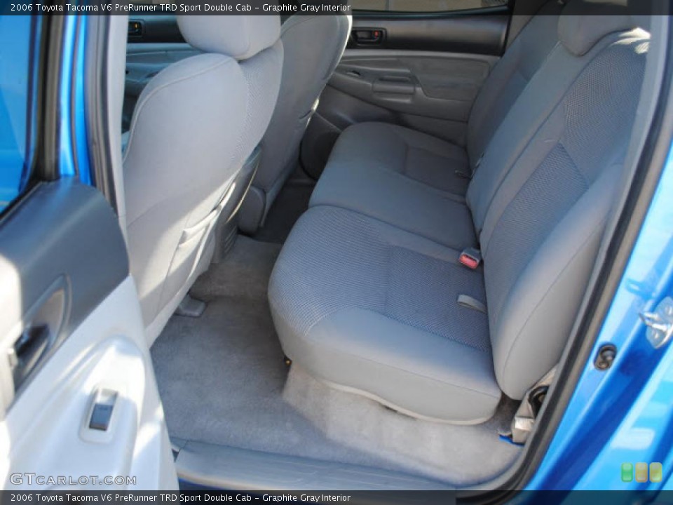 Graphite Gray Interior Photo for the 2006 Toyota Tacoma V6 PreRunner TRD Sport Double Cab #42152260