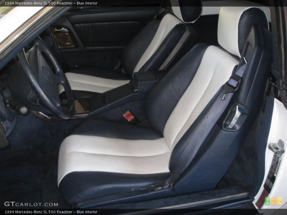 Blue Interior Photo for the 1994 Mercedes-Benz SL 500 Roadster #42153216
