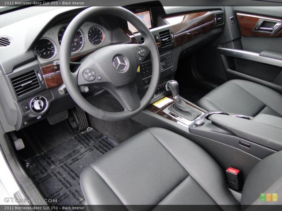 Black Interior Dashboard for the 2011 Mercedes-Benz GLK 350 #42154116