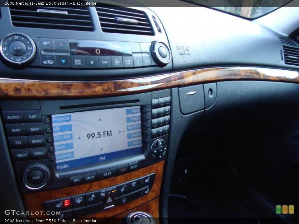 Black Interior Controls for the 2008 Mercedes-Benz E 550 Sedan #42154404