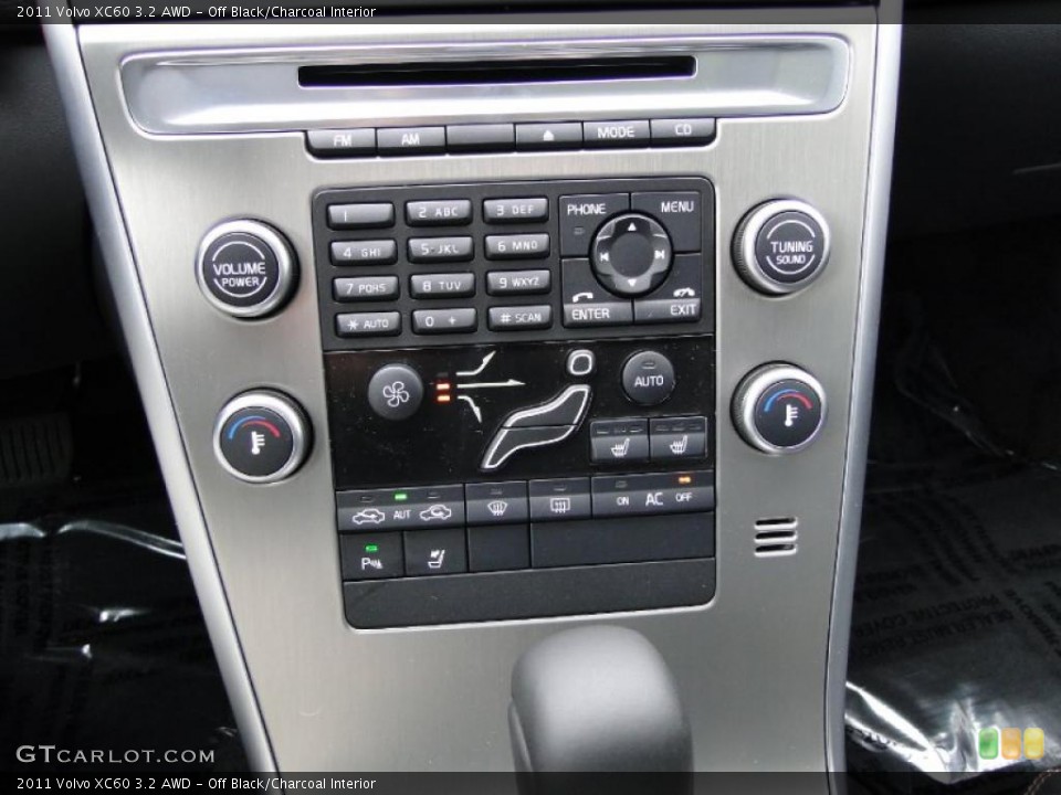 Off Black/Charcoal Interior Controls for the 2011 Volvo XC60 3.2 AWD #42155916