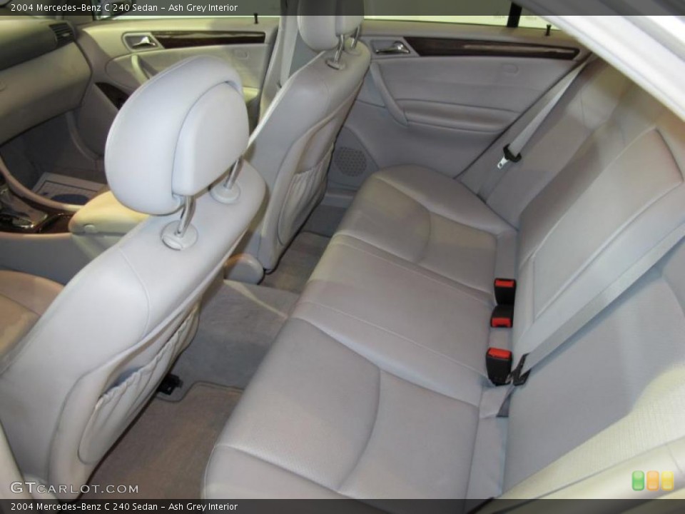 Ash Grey Interior Photo for the 2004 Mercedes-Benz C 240 Sedan #42170132