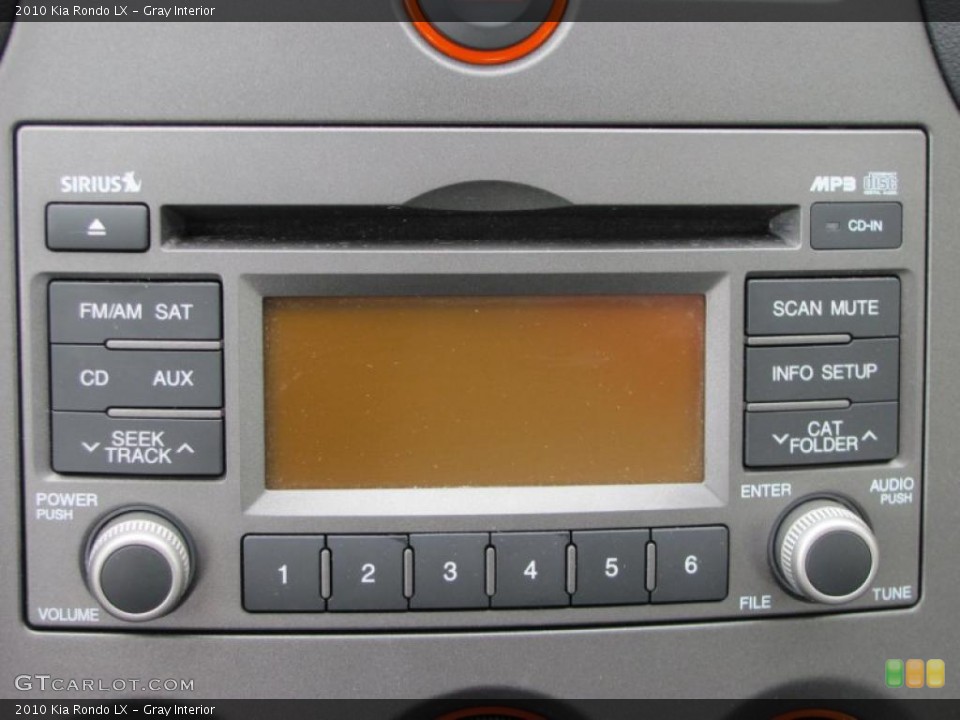 Gray Interior Controls for the 2010 Kia Rondo LX #42173396