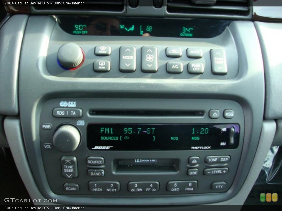 Dark Gray Interior Controls for the 2004 Cadillac DeVille DTS #42174768