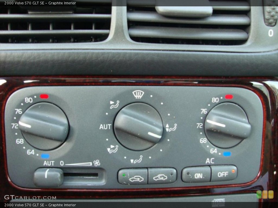 Graphite Interior Controls for the 2000 Volvo S70 GLT SE #42182376