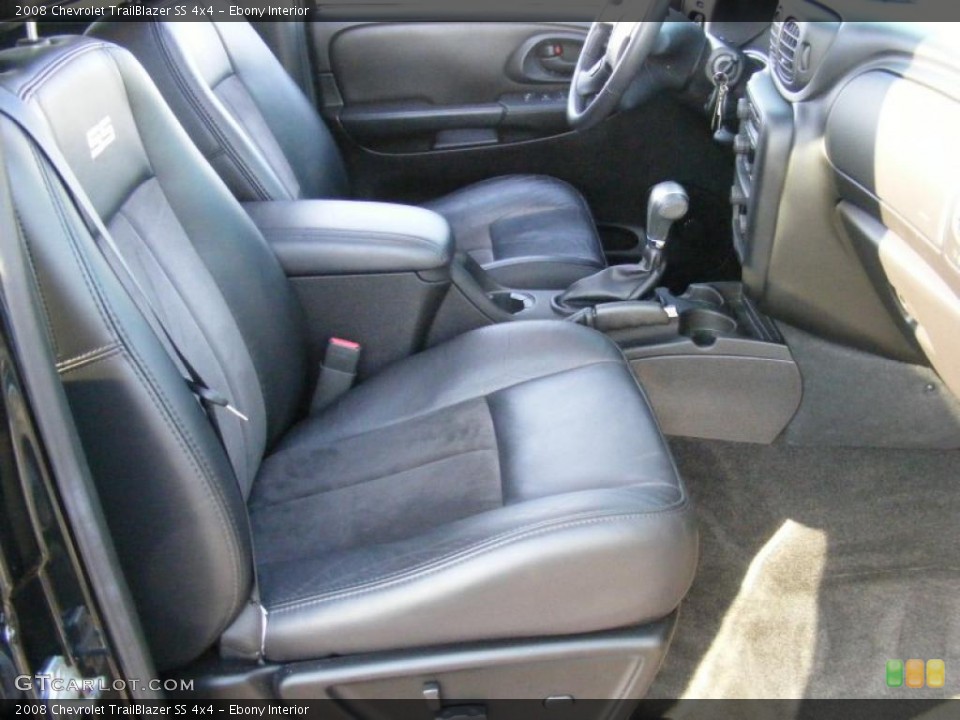 Ebony Interior Photo for the 2008 Chevrolet TrailBlazer SS 4x4 #42187357