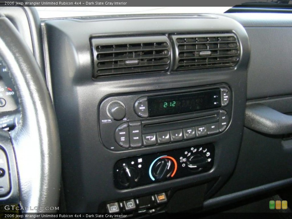 Dark Slate Gray Interior Controls for the 2006 Jeep Wrangler Unlimited Rubicon 4x4 #42191999