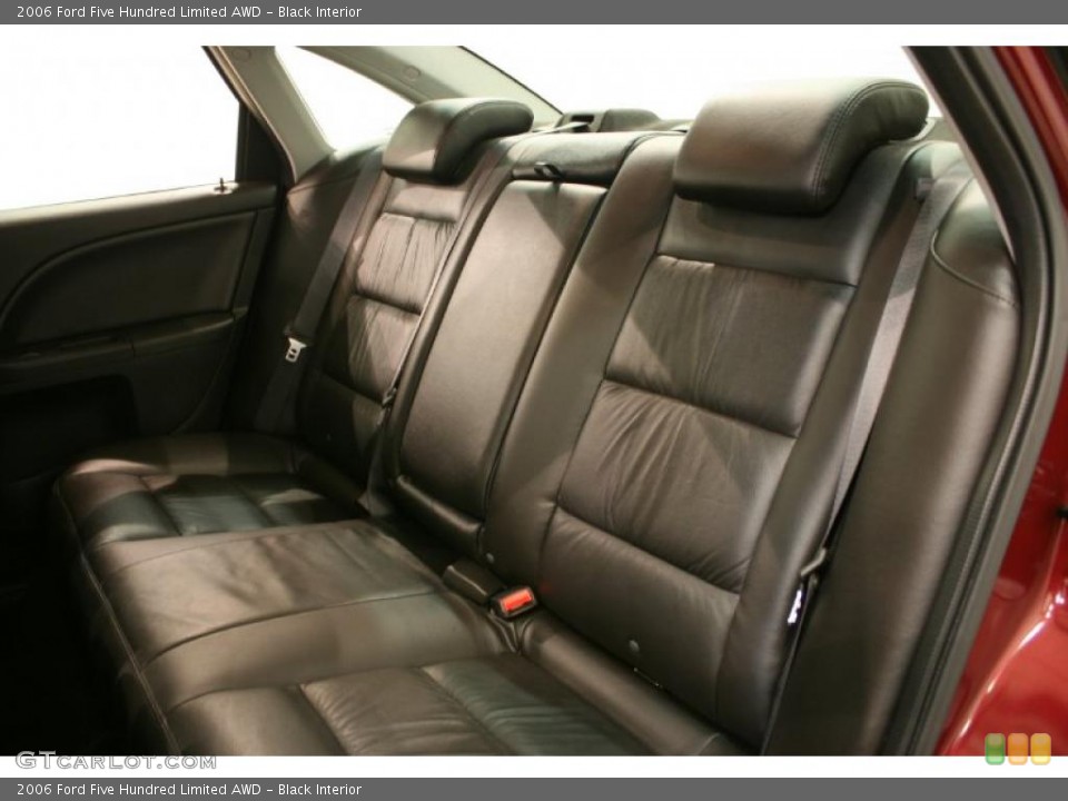 Black Interior Photo for the 2006 Ford Five Hundred Limited AWD #42192511