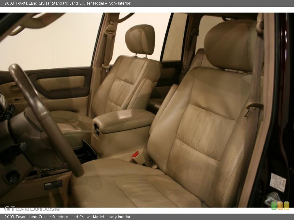 Ivory Interior Photo for the 2003 Toyota Land Cruiser  #42192987