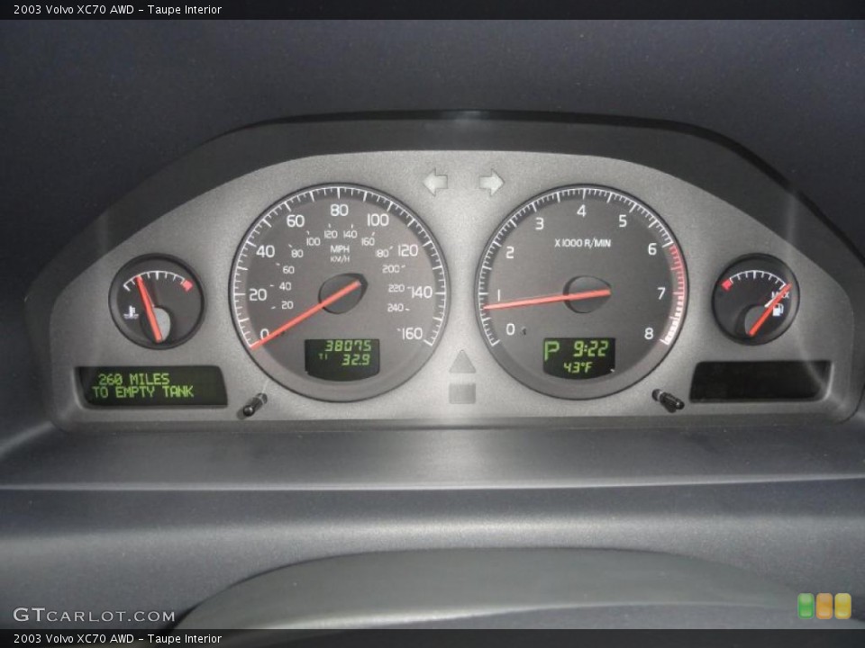 Taupe Interior Gauges for the 2003 Volvo XC70 AWD #42193371