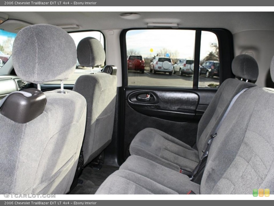 Ebony Interior Photo for the 2006 Chevrolet TrailBlazer EXT LT 4x4 #42194687