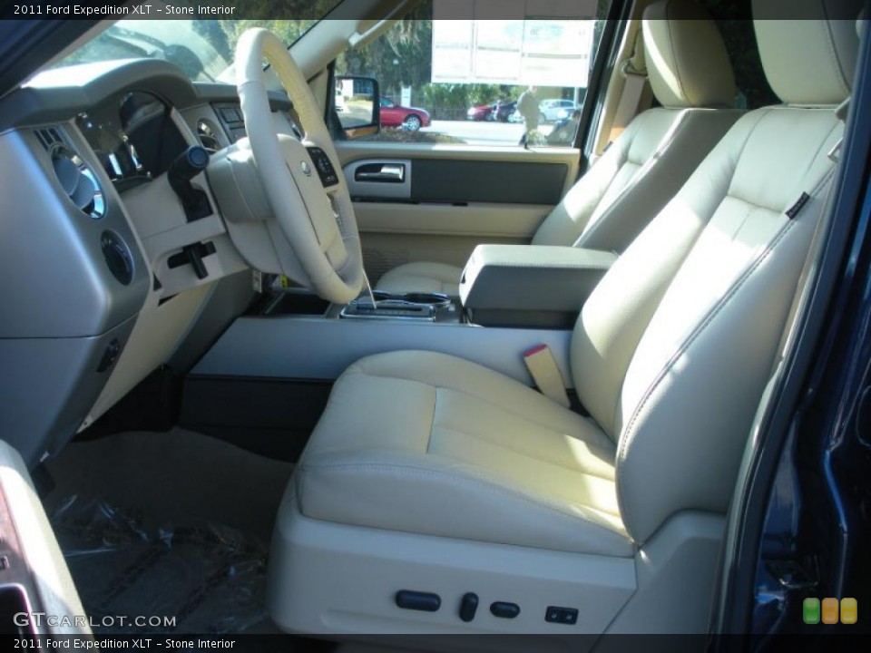 Stone Interior Photo for the 2011 Ford Expedition XLT #42197543
