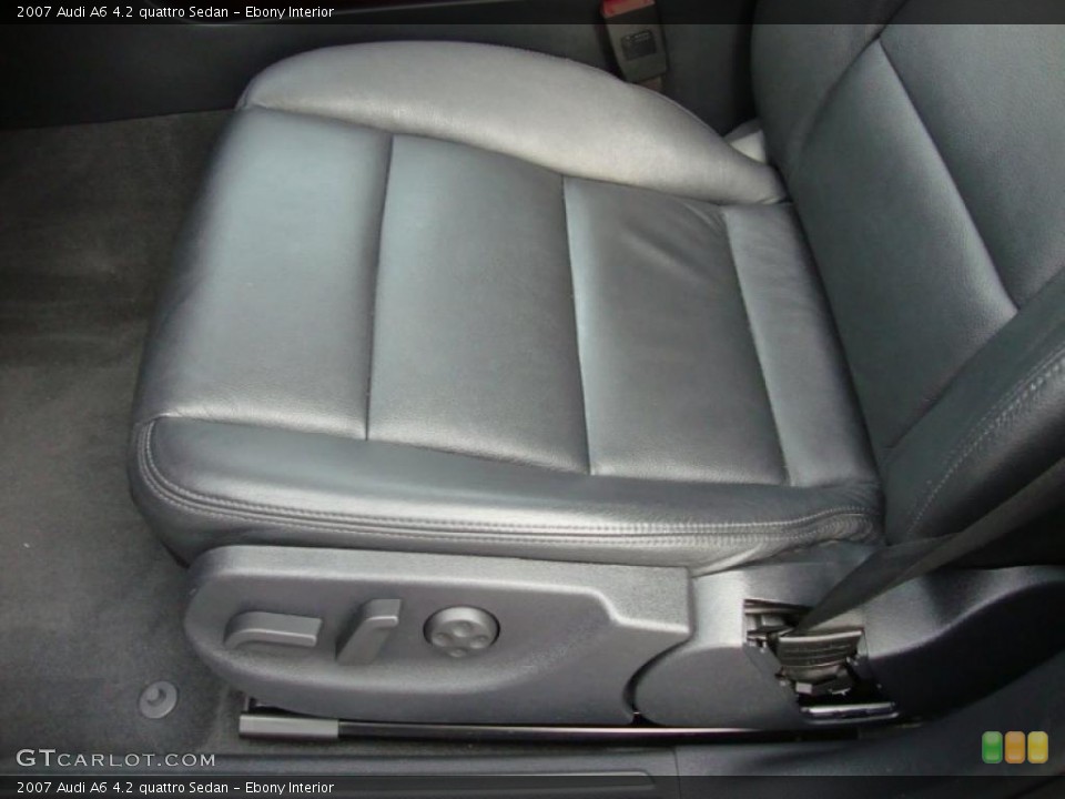 Ebony Interior Photo for the 2007 Audi A6 4.2 quattro Sedan #42200835