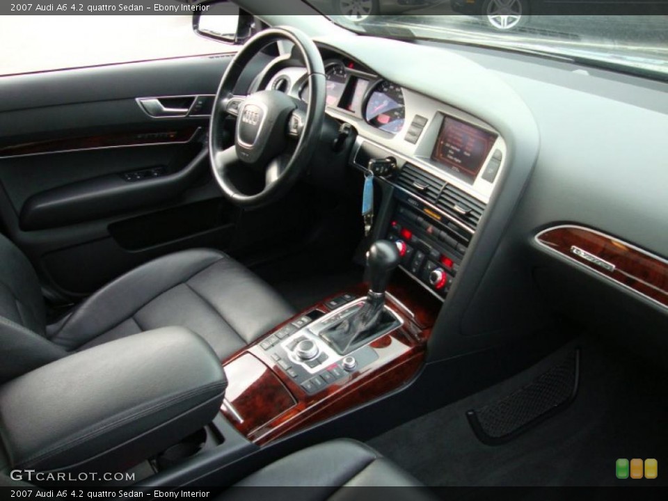 Ebony Interior Dashboard for the 2007 Audi A6 4.2 quattro Sedan #42200887