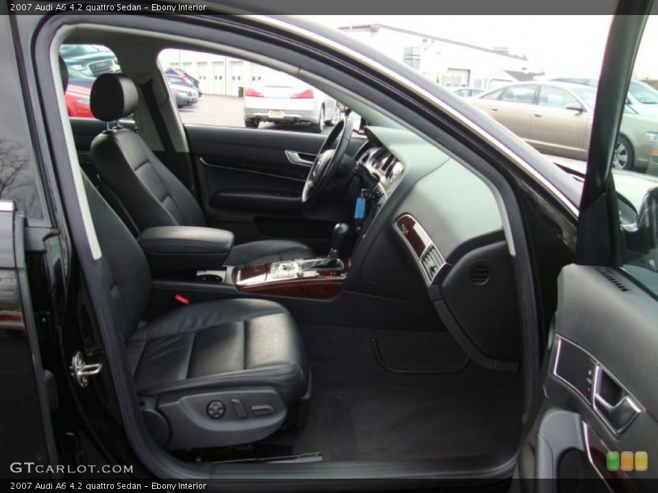 Ebony Interior Photo for the 2007 Audi A6 4.2 quattro Sedan #42200907