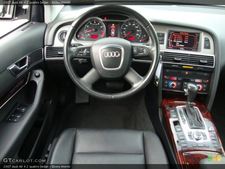 Ebony Interior Dashboard for the 2007 Audi A6 4.2 quattro Sedan #42201015