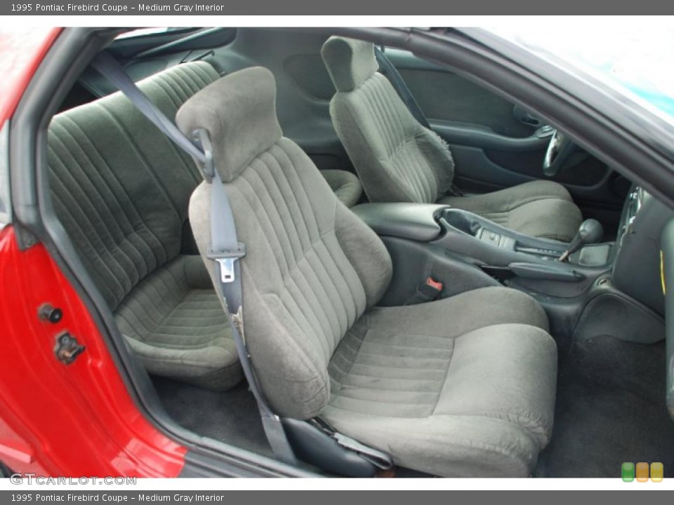 Medium Gray Interior Photo for the 1995 Pontiac Firebird Coupe #42206823