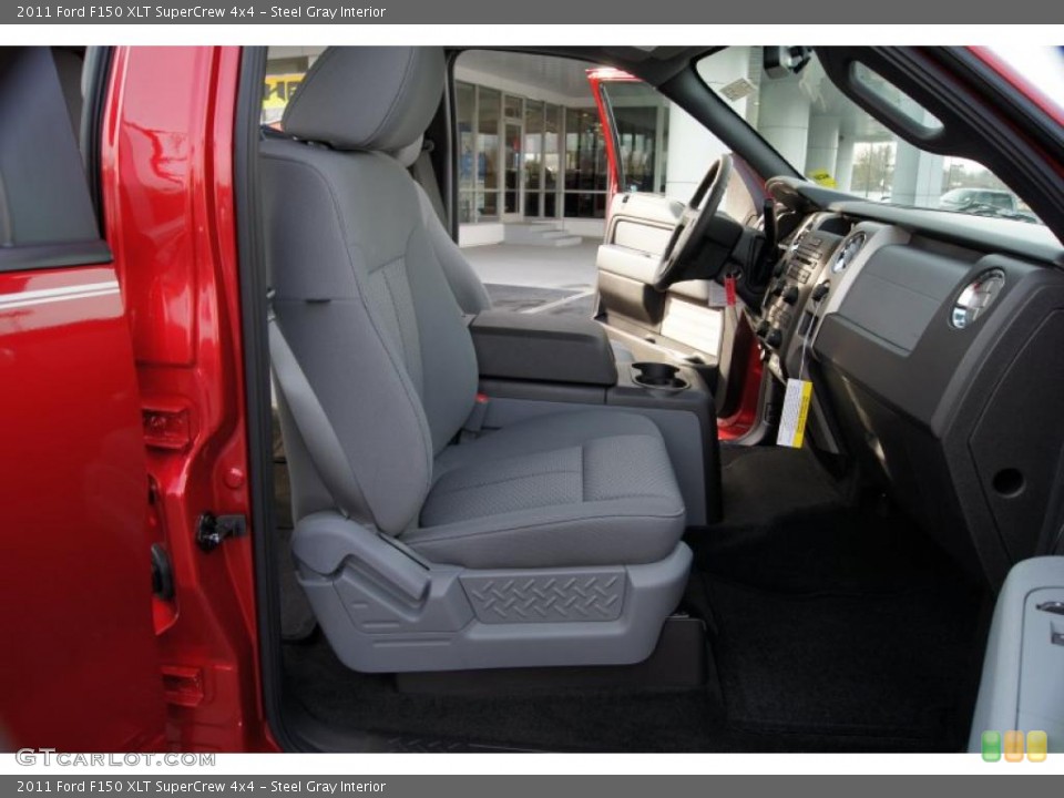 Steel Gray Interior Photo for the 2011 Ford F150 XLT SuperCrew 4x4 #42212403
