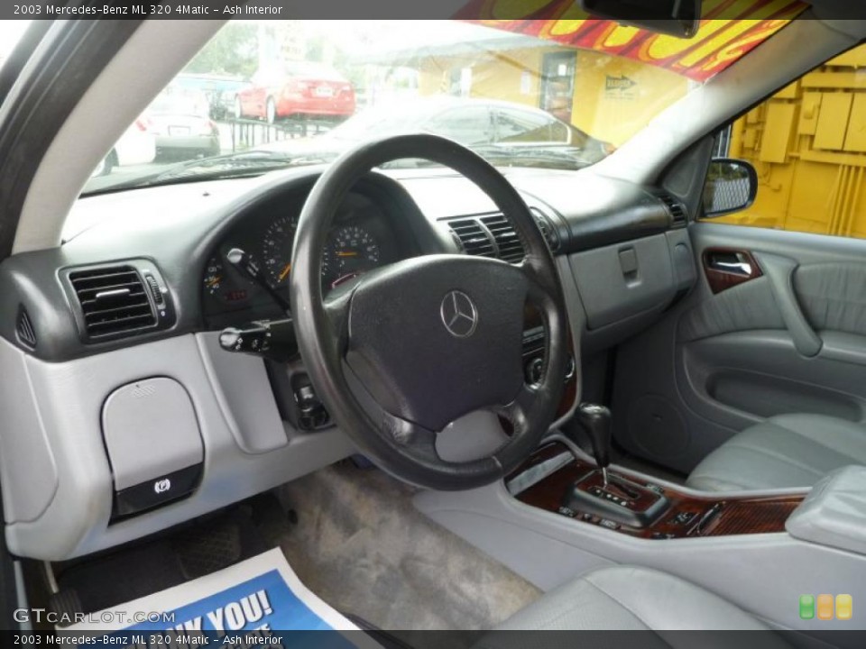 Ash 2003 Mercedes-Benz ML Interiors