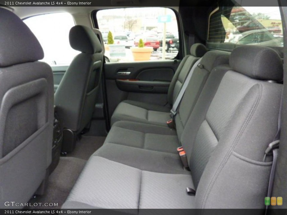 Ebony Interior Photo for the 2011 Chevrolet Avalanche LS 4x4 #42218640