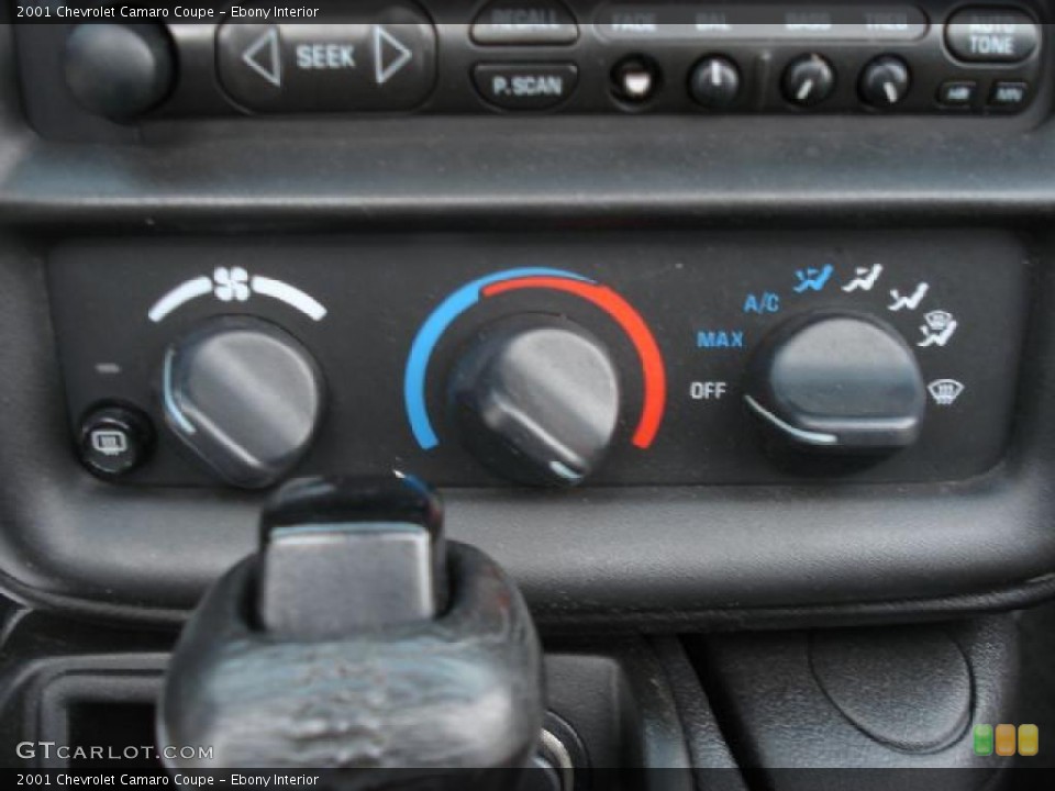 Ebony Interior Controls for the 2001 Chevrolet Camaro Coupe #42245151