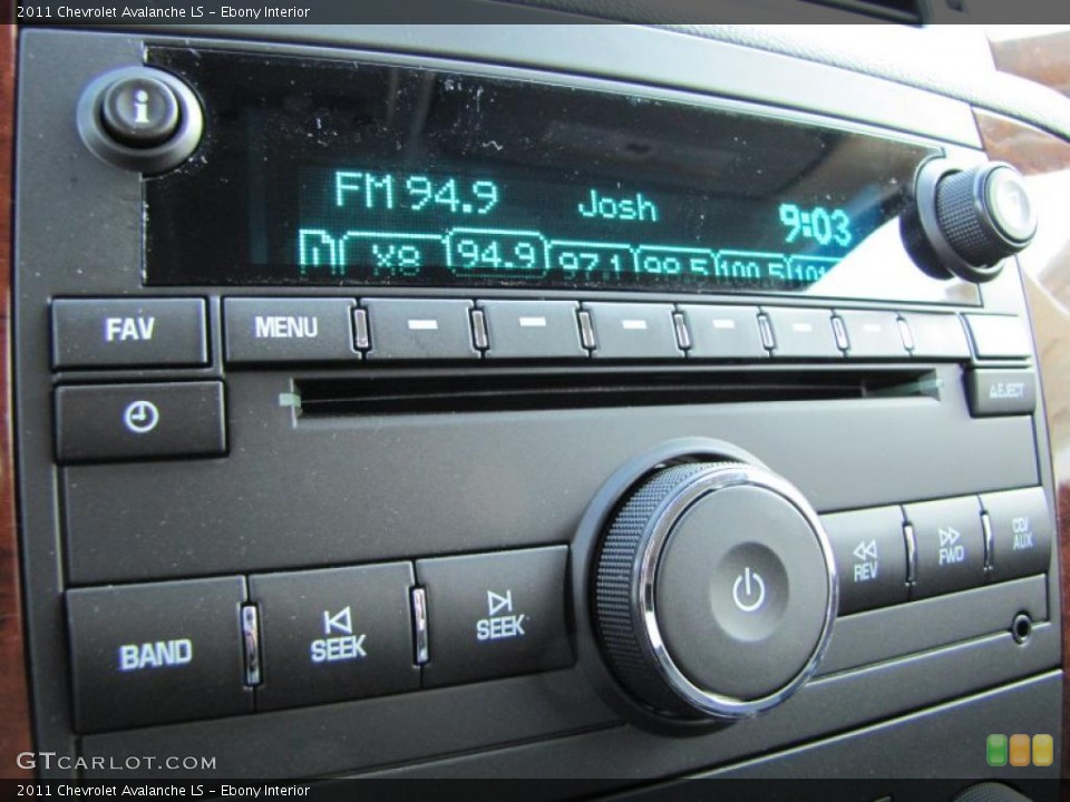 Ebony Interior Controls for the 2011 Chevrolet Avalanche LS #42249542