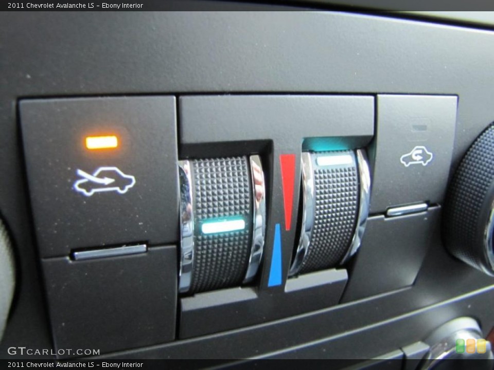 Ebony Interior Controls for the 2011 Chevrolet Avalanche LS #42249558