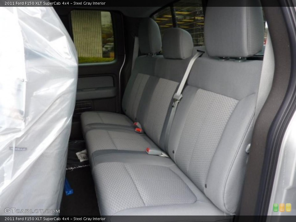 Steel Gray Interior Photo for the 2011 Ford F150 XLT SuperCab 4x4 #42260054