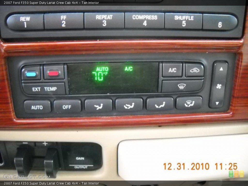 Tan Interior Controls for the 2007 Ford F350 Super Duty Lariat Crew Cab 4x4 #42269719