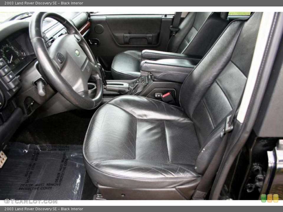 Black Interior Photo for the 2003 Land Rover Discovery SE #42278851
