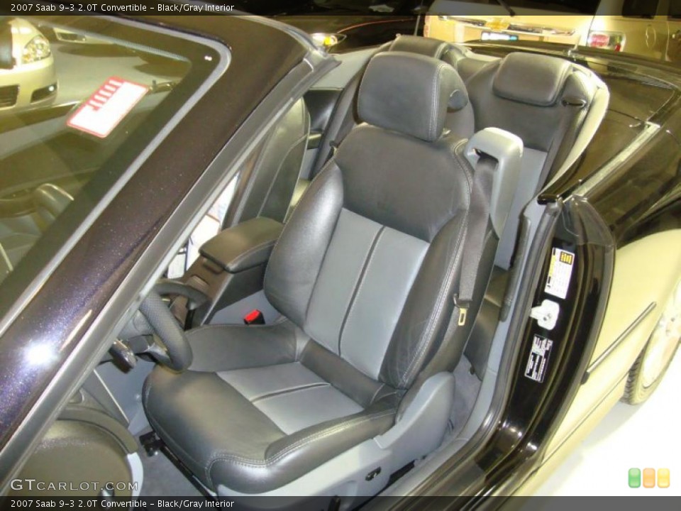 Black/Gray Interior Photo for the 2007 Saab 9-3 2.0T Convertible #42286991