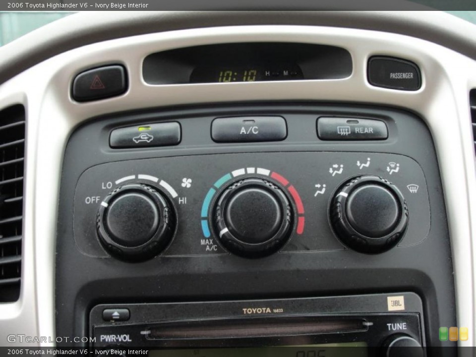 Ivory Beige Interior Controls for the 2006 Toyota Highlander V6 #42291119