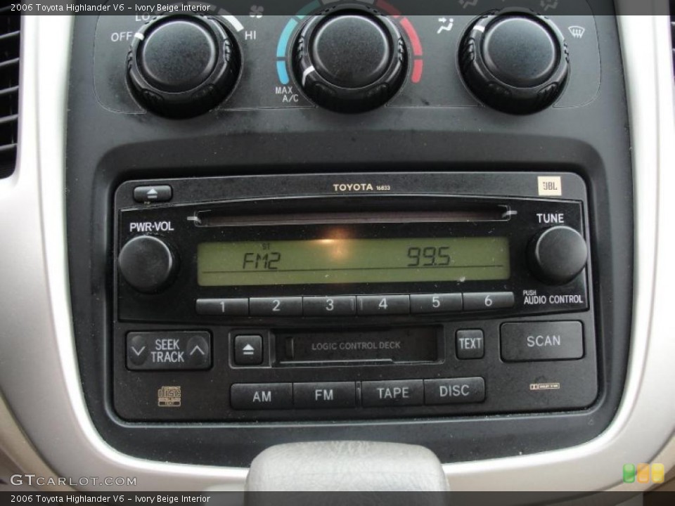 Ivory Beige Interior Controls for the 2006 Toyota Highlander V6 #42291131