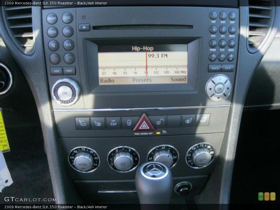 Black/Ash Interior Controls for the 2009 Mercedes-Benz SLK 350 Roadster #42304360