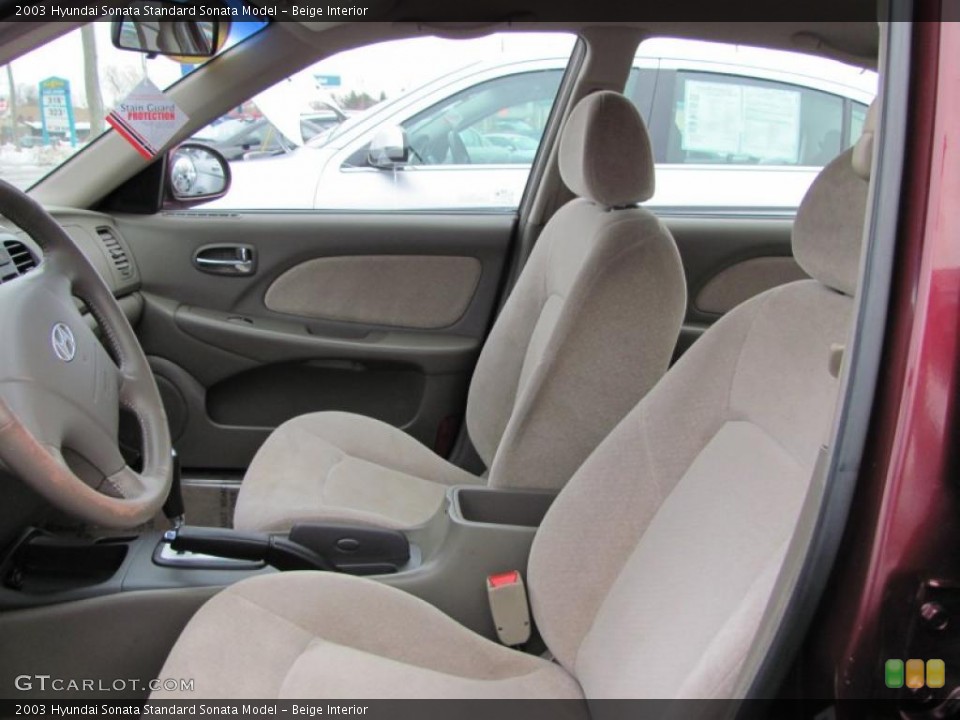 Beige Interior Photo for the 2003 Hyundai Sonata  #42308204