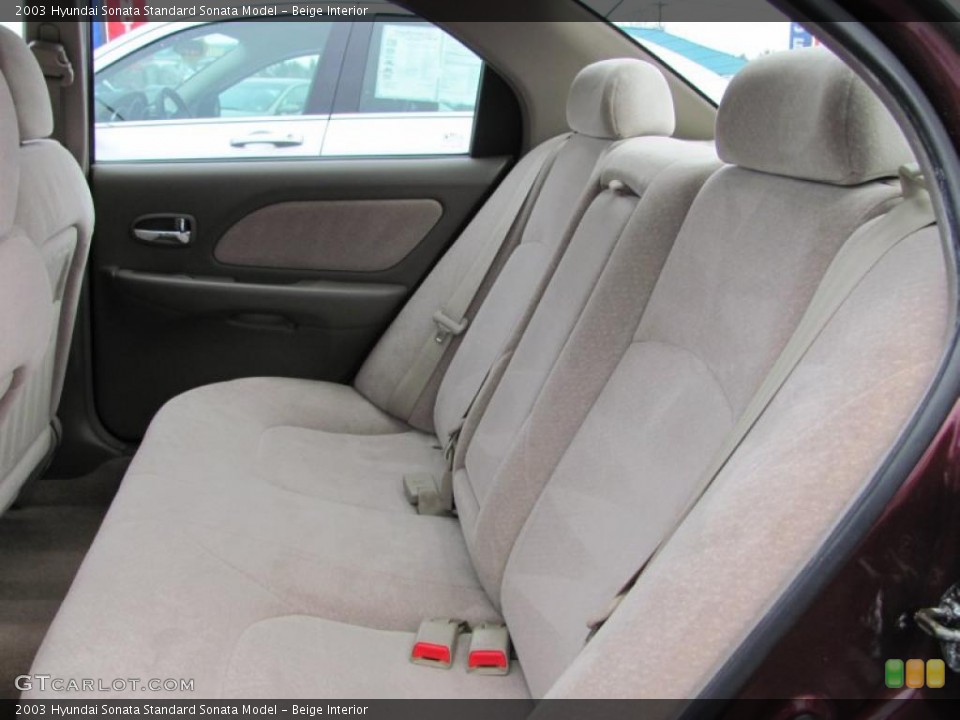Beige Interior Photo for the 2003 Hyundai Sonata  #42308236