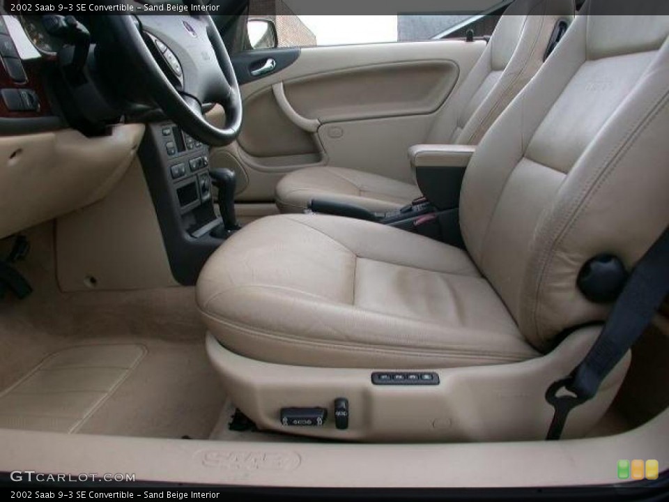 Sand Beige Interior Photo for the 2002 Saab 9-3 SE Convertible #42308684
