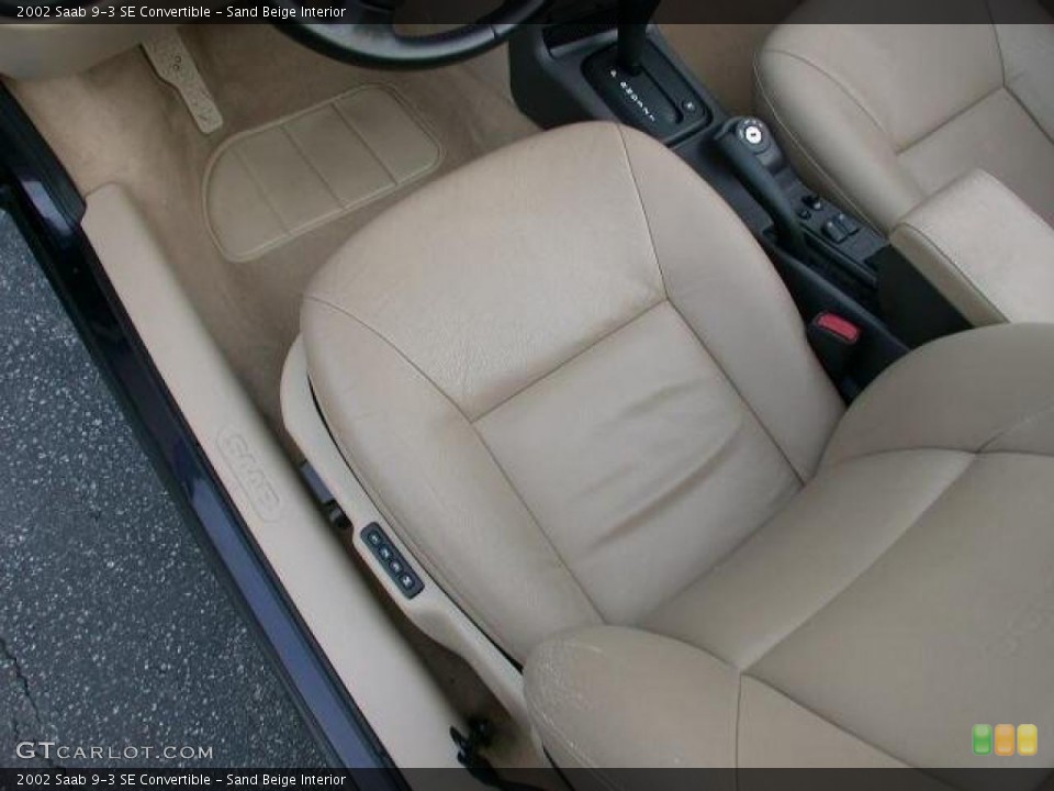 Sand Beige Interior Photo for the 2002 Saab 9-3 SE Convertible #42308700
