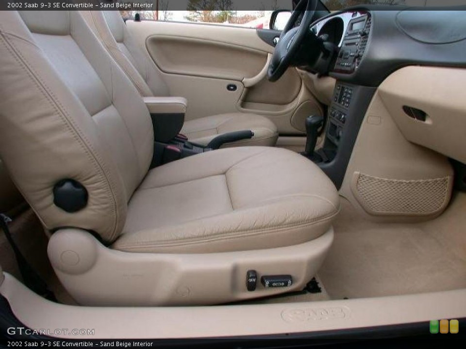 Sand Beige Interior Photo for the 2002 Saab 9-3 SE Convertible #42308760