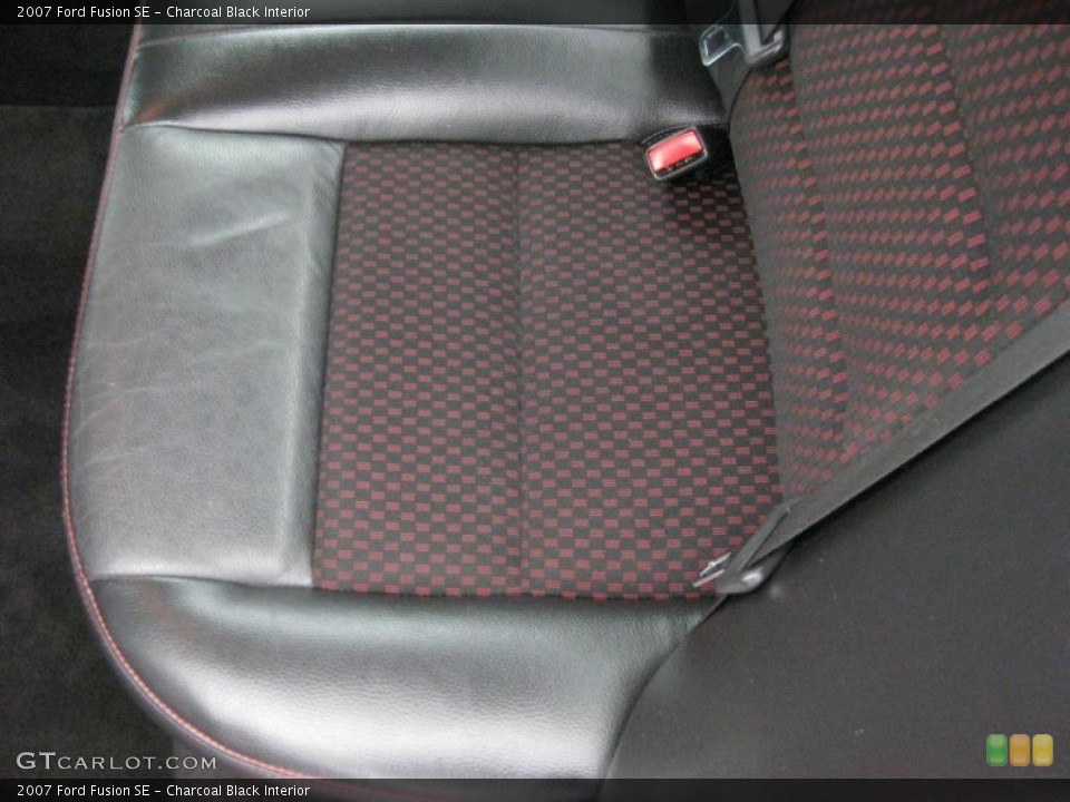 Charcoal Black Interior Photo for the 2007 Ford Fusion SE #42314919