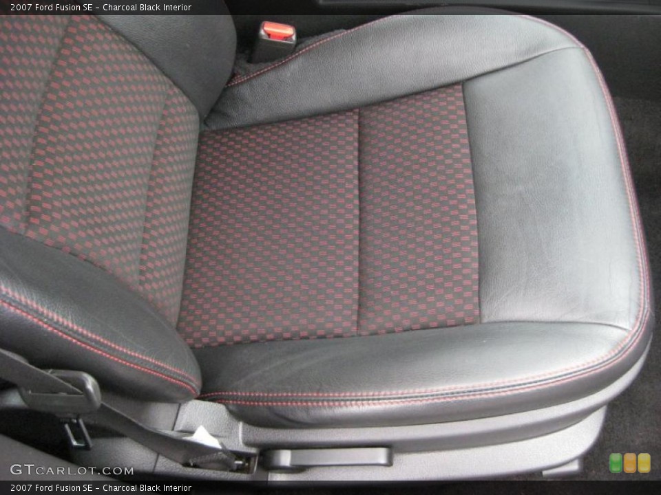 Charcoal Black Interior Photo for the 2007 Ford Fusion SE #42314971
