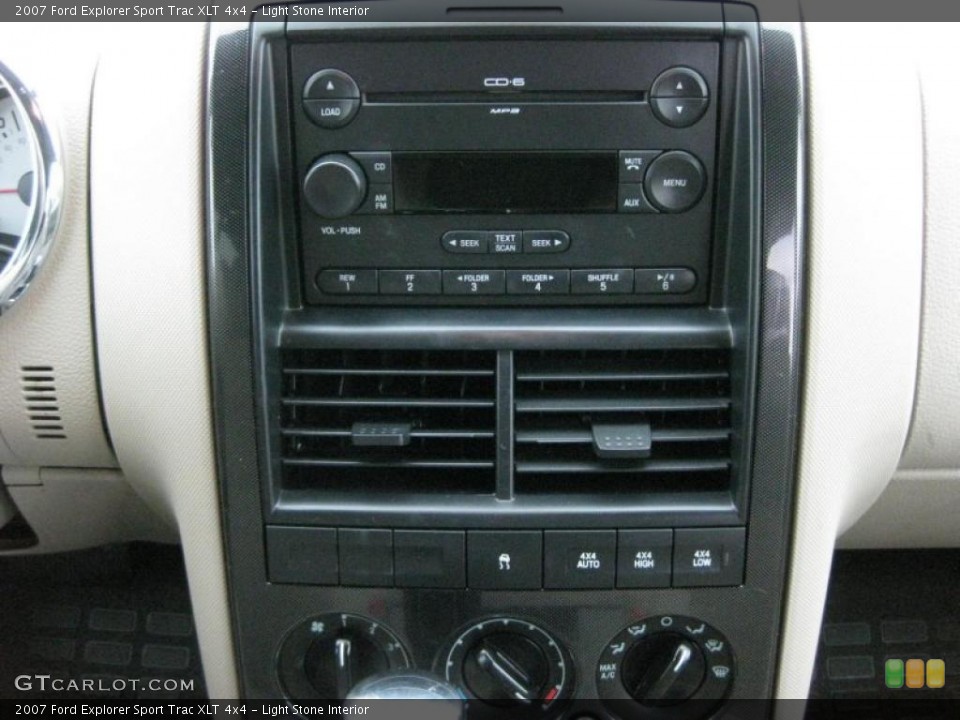 Light Stone Interior Controls for the 2007 Ford Explorer Sport Trac XLT 4x4 #42315555
