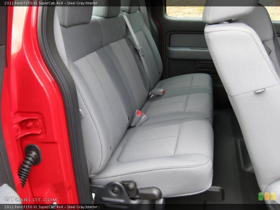Steel Gray Interior Photo for the 2011 Ford F150 XL SuperCab 4x4 #42317623